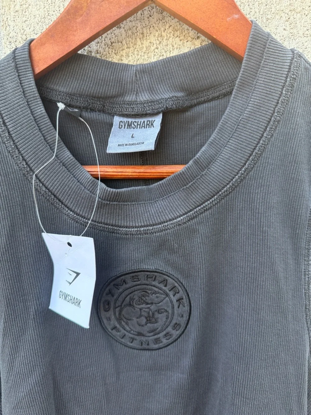 Gymshark Black Ribbed Crop Tank with Logo - Picture 5 of 5